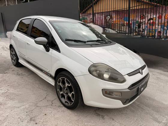 FIAT PUNTO 1.8 SPORTING 16V FLEX 4P MANUAL FIAT PUNTO 1.8 SPORTING 16V FLEX 4P MANUAL
